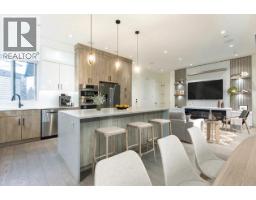 39184 WOODPECKER PLACE