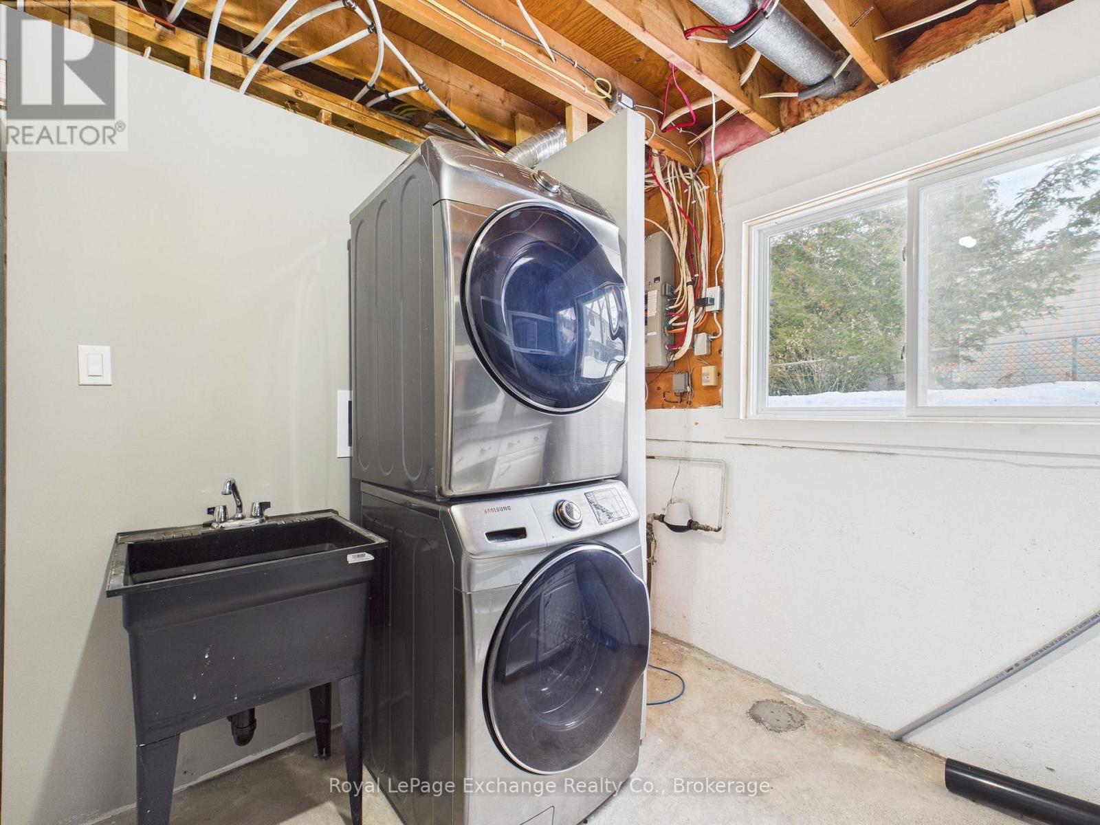 287 Kingsway Street, Kincardine, Ontario  N2Z 1G3 - Photo 17 - X12642110