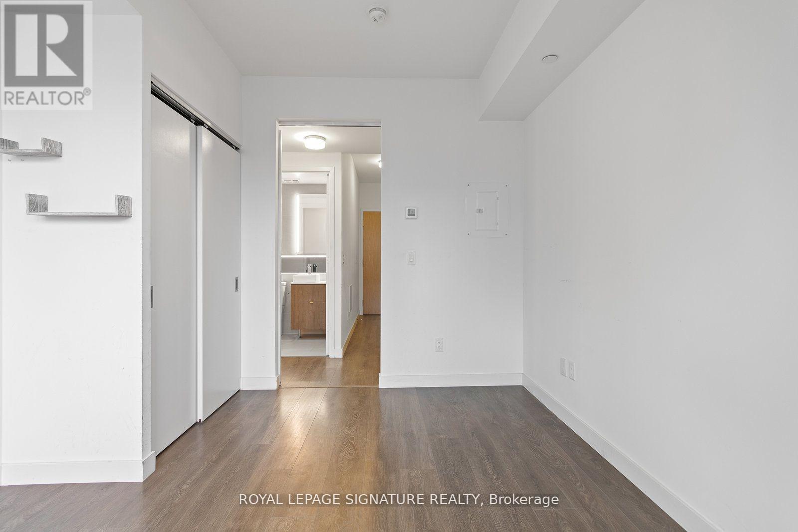 1311 - 215 Queen Street W, Toronto, Ontario  M5V 0P5 - Photo 10 - C12642116