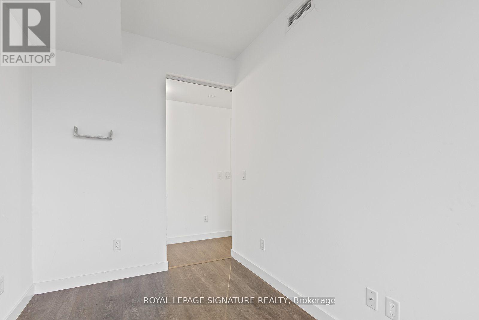 1311 - 215 Queen Street W, Toronto, Ontario  M5V 0P5 - Photo 12 - C12642116