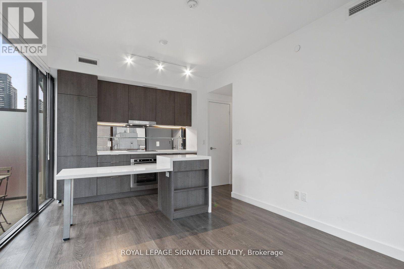 1311 - 215 Queen Street W, Toronto, Ontario  M5V 0P5 - Photo 23 - C12642116