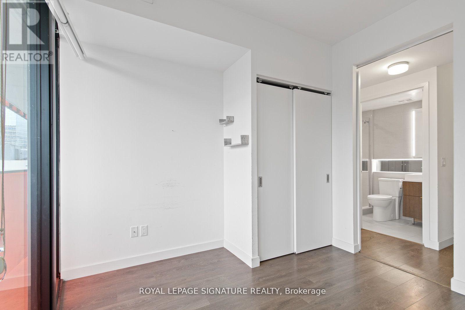 1311 - 215 Queen Street W, Toronto, Ontario  M5V 0P5 - Photo 7 - C12642116