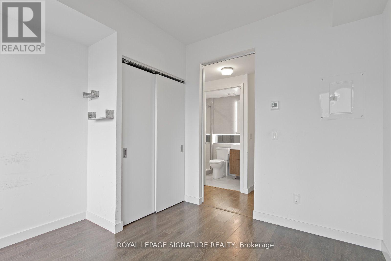 1311 - 215 Queen Street W, Toronto, Ontario  M5V 0P5 - Photo 8 - C12642116