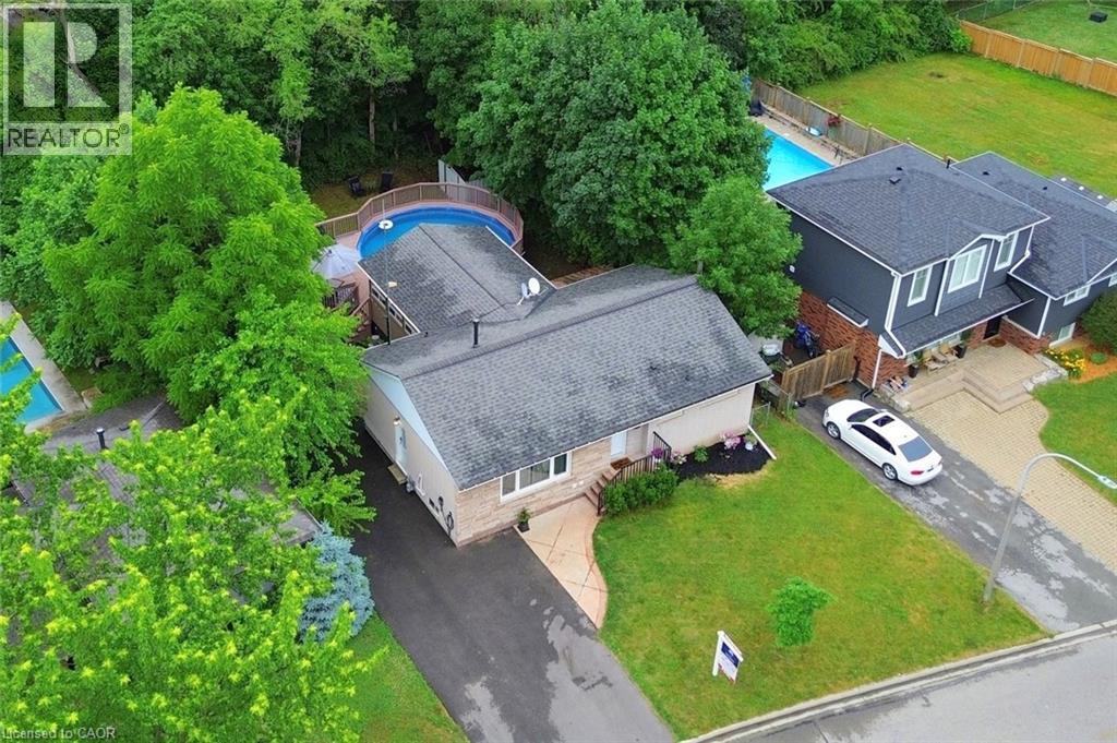 405 Erindale Drive, Burlington, Ontario  L7L 4T3 - Photo 3 - 40777635