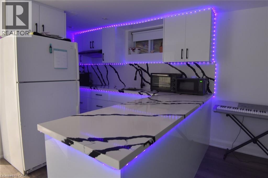 405 Erindale Drive, Burlington, Ontario  L7L 4T3 - Photo 34 - 40777635