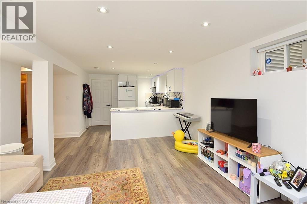 405 Erindale Drive, Burlington, Ontario  L7L 4T3 - Photo 37 - 40777635