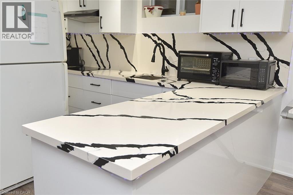 405 Erindale Drive, Burlington, Ontario  L7L 4T3 - Photo 33 - 40777635