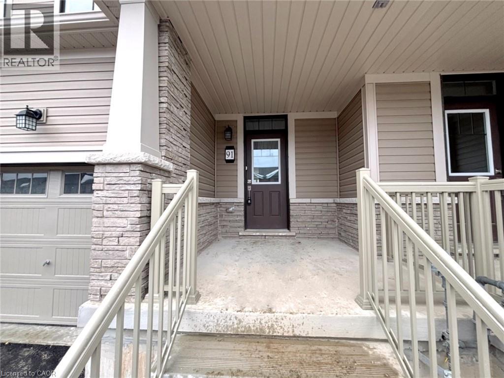 91 Marche Drive, Caledonia, Ontario  N3W 0K2 - Photo 2 - 40794559