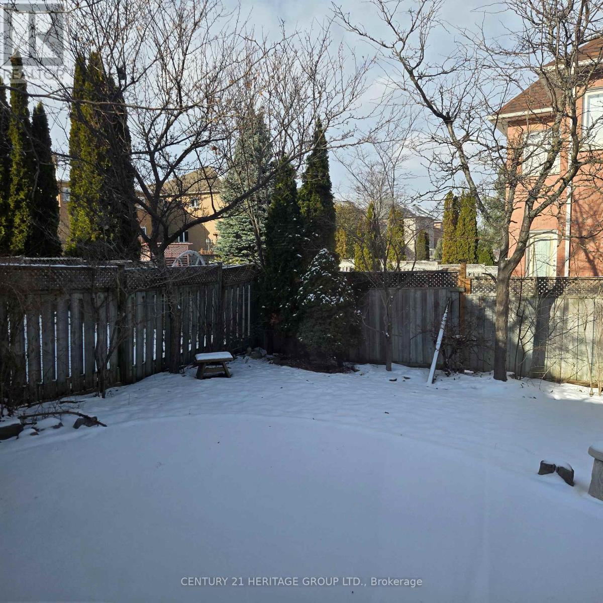 54 Farnham Drive, Richmond Hill, Ontario  L4B 4E7 - Photo 36 - N12641922