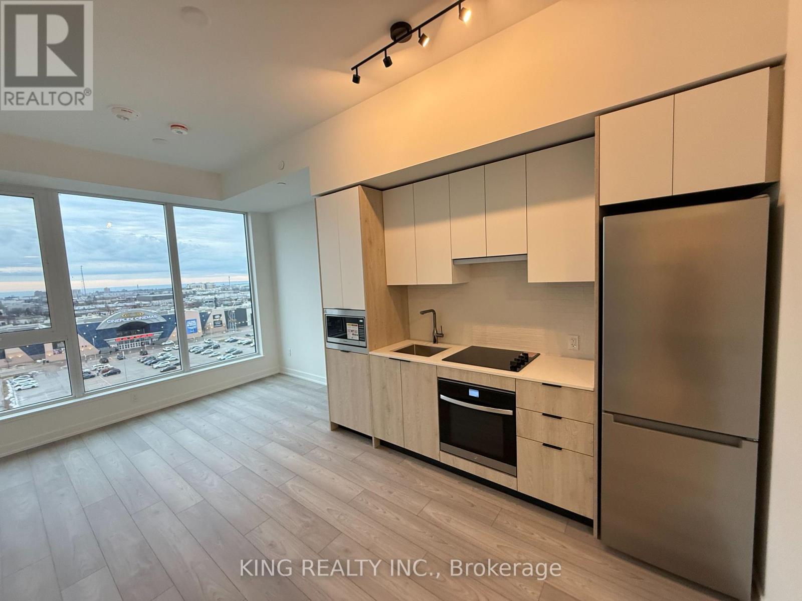 824 - 1007 The Queensway, Toronto, Ontario  M8Z 0H4 - Photo 10 - W12642112