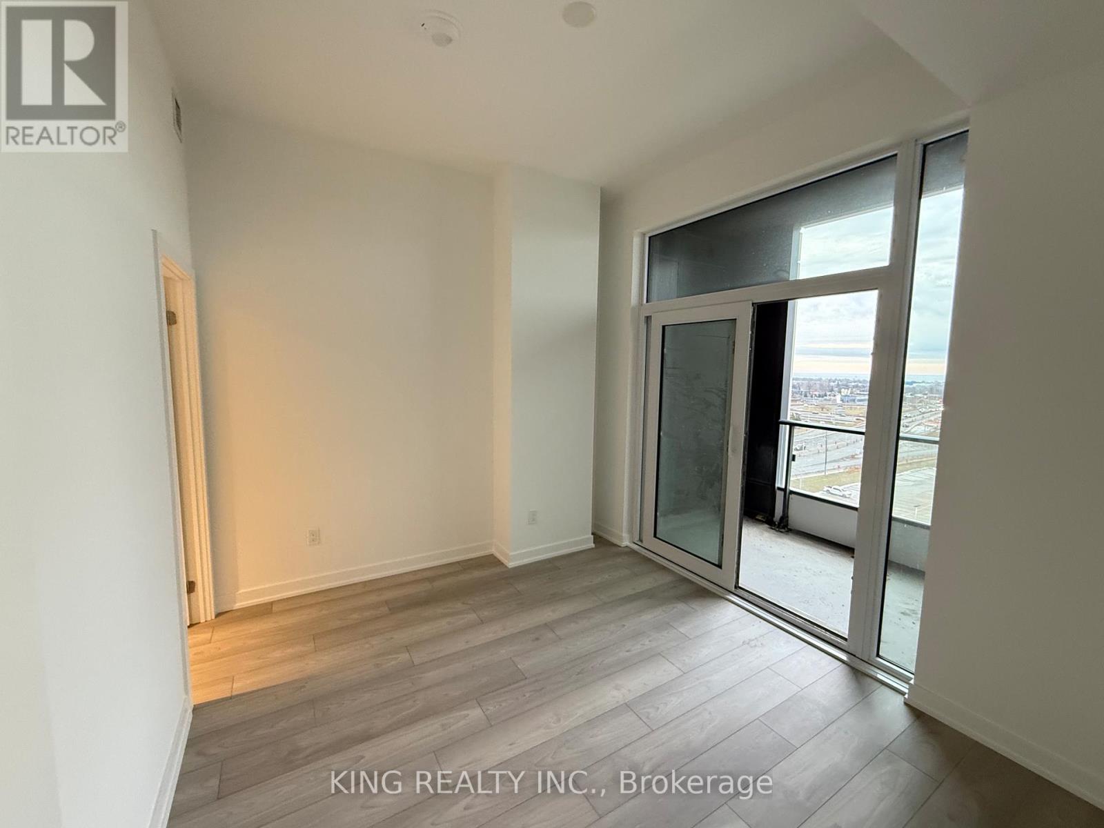 824 - 1007 The Queensway, Toronto, Ontario  M8Z 0H4 - Photo 16 - W12642112