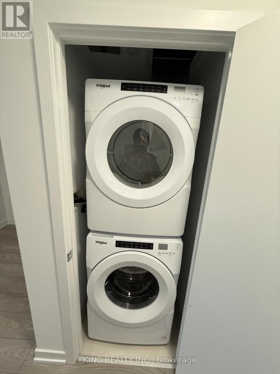 824 - 1007 The Queensway, Toronto, Ontario  M8Z 0H4 - Photo 25 - W12642112