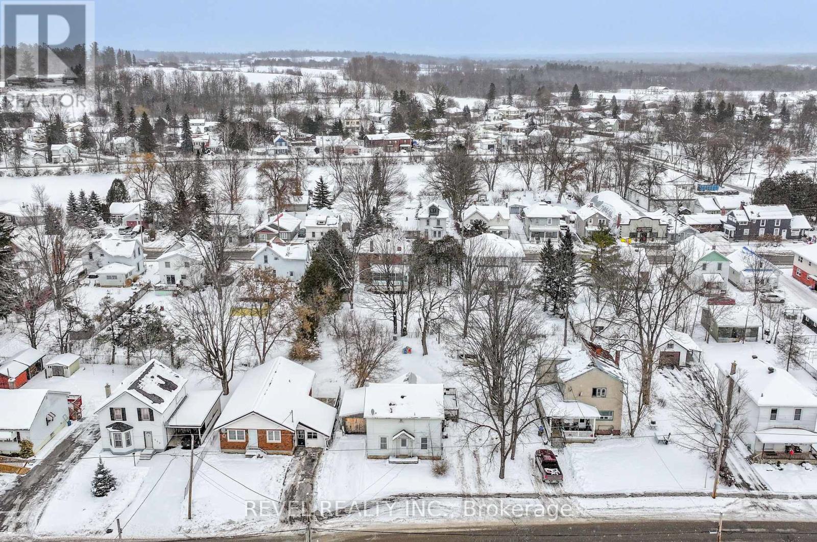 439 METCALF STREET, tweed (tweed (village)), Ontario