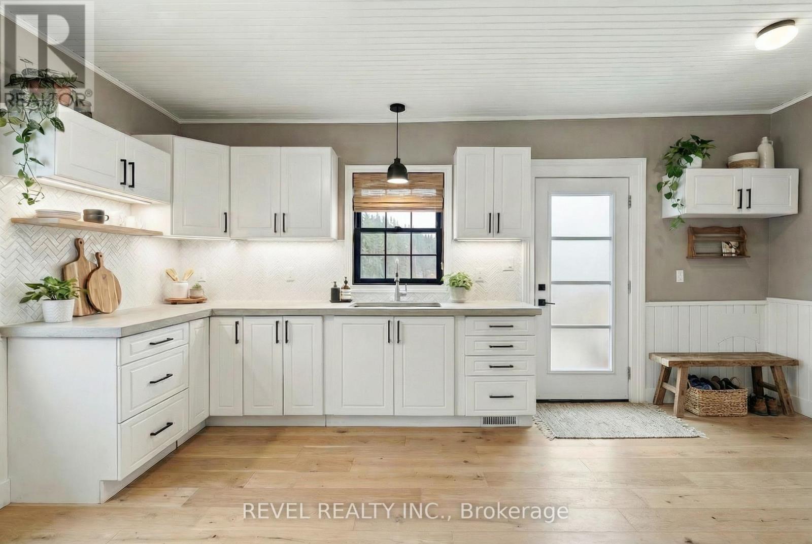 439 Metcalf Street, Tweed, Ontario  K0K 3J0 - Photo 26 - X12642170