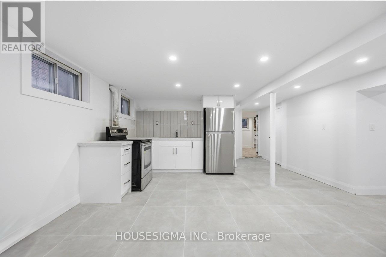 Basement - 66 Vauxhall Drive, Toronto, Ontario  M1P 1R2 - Photo 4 - E12551394