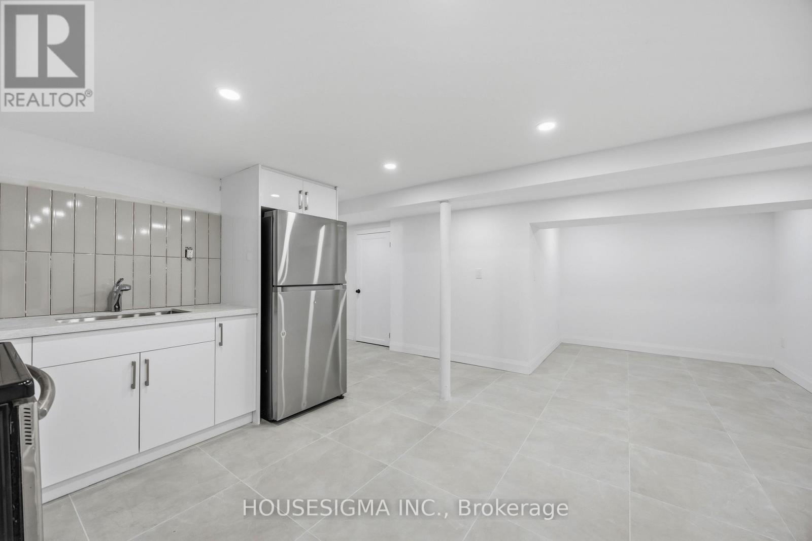 Basement - 66 Vauxhall Drive, Toronto, Ontario  M1P 1R2 - Photo 3 - E12551394