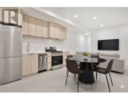 4 - 28 SALEM AVENUE, Toronto, Ontario