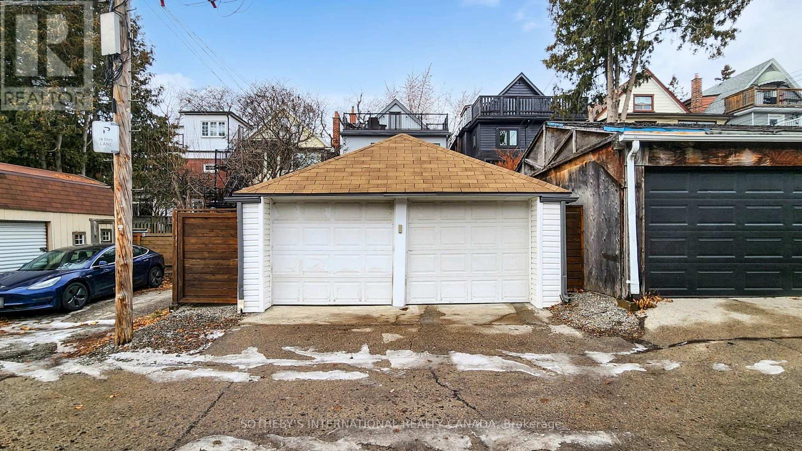 217 Pearson Avenue, Toronto, Ontario  M6R 1G6 - Photo 48 - W12638560