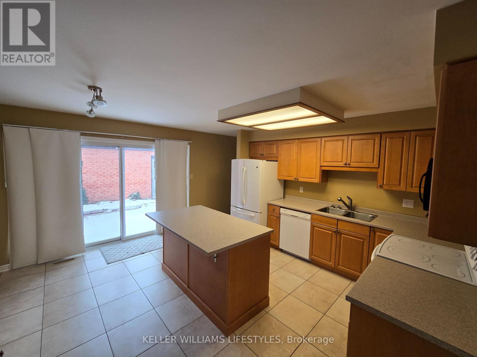 33 - 65 Fiddlers Green Road, London North, Ontario  N6H 4V5 - Photo 8 - X12642134