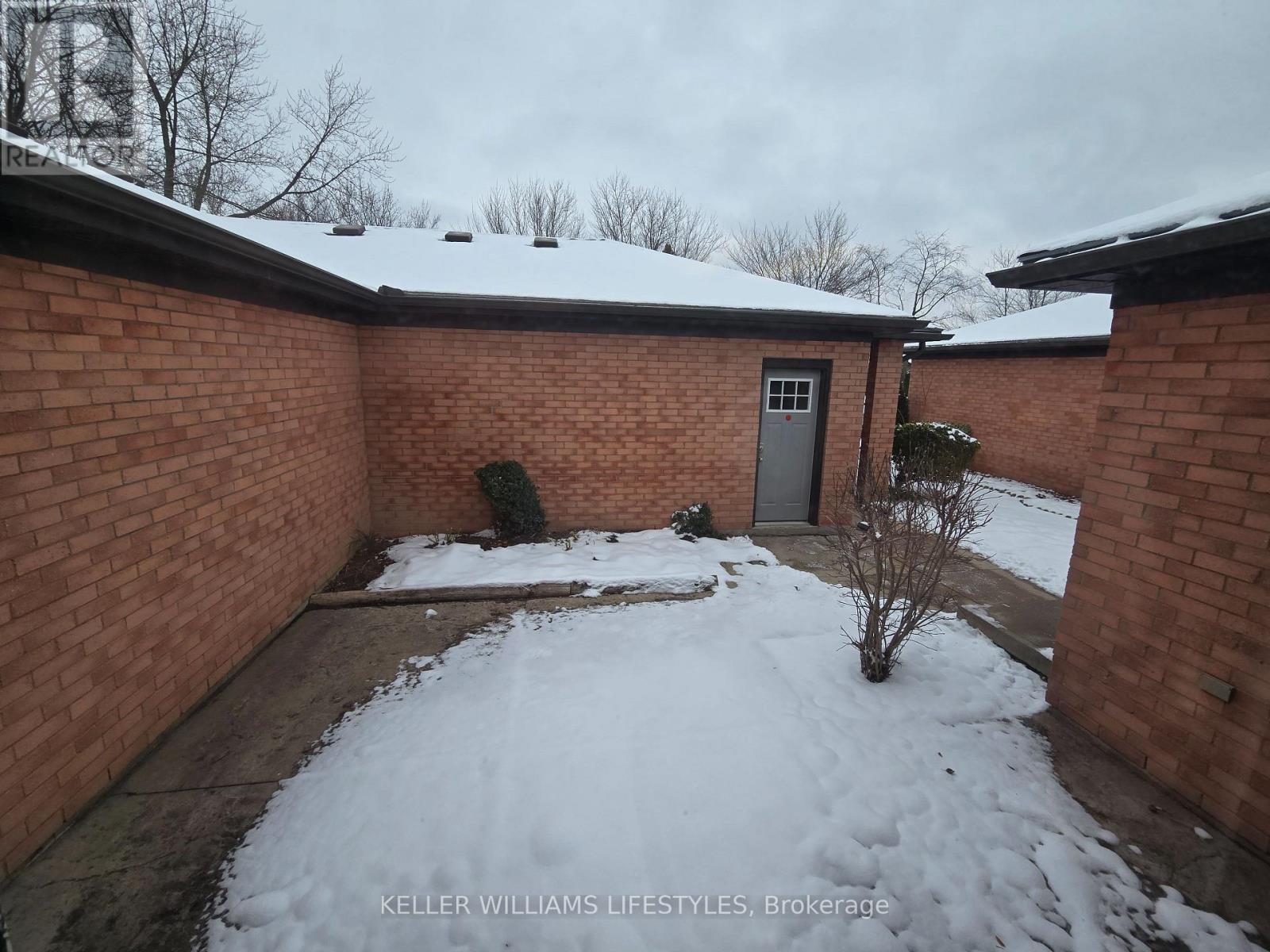 33 - 65 Fiddlers Green Road, London North, Ontario  N6H 4V5 - Photo 9 - X12642134