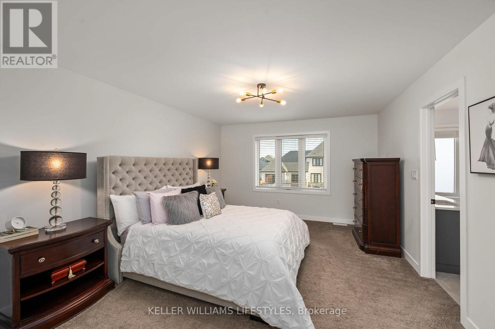 252 Doan Drive, Middlesex Centre, Ontario  N0L 1R0 - Photo 19 - X12642140