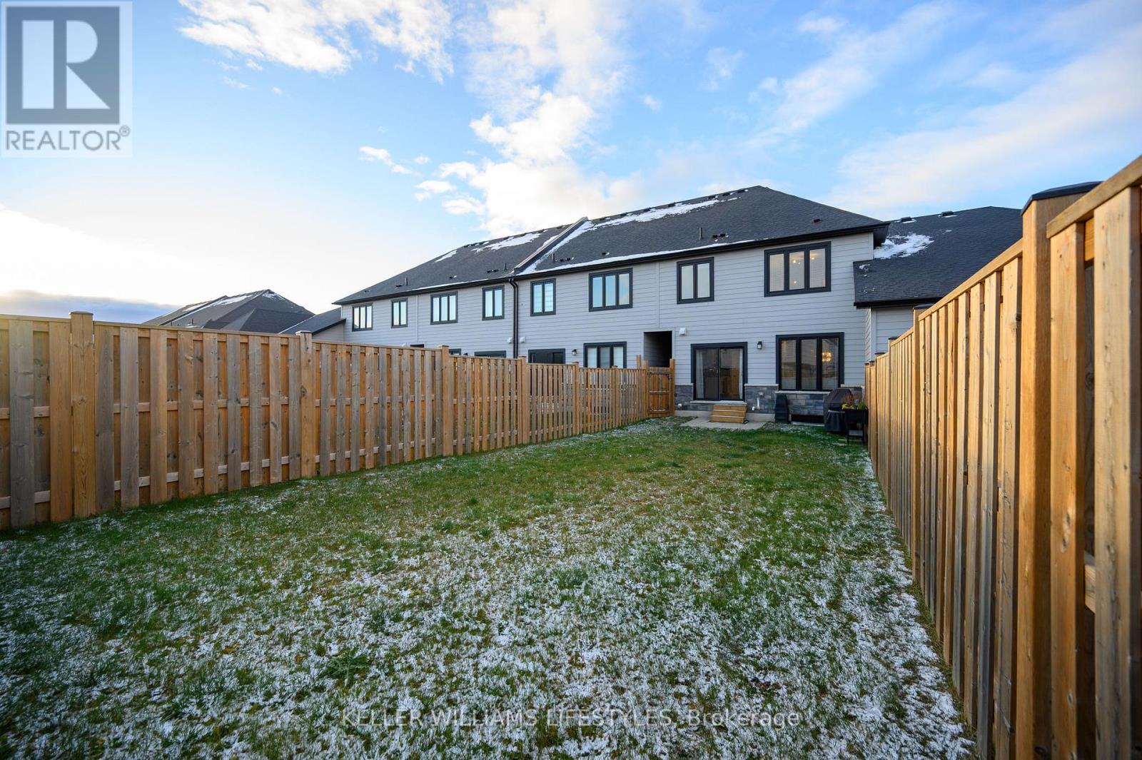 252 Doan Drive, Middlesex Centre, Ontario  N0L 1R0 - Photo 30 - X12642140