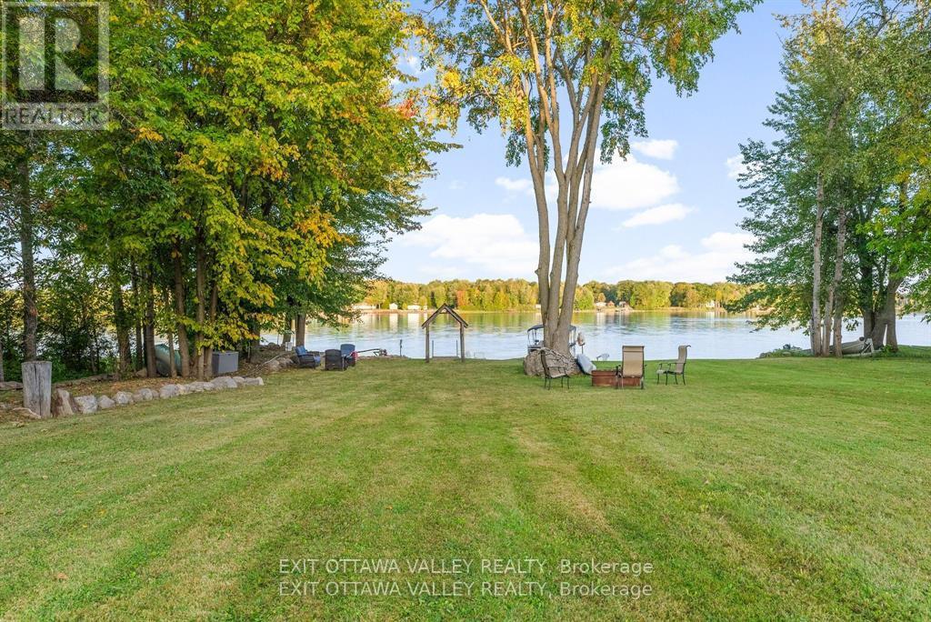 44 Lacroix Bay Road, Whitewater Region, Ontario  K0J 2L0 - Photo 28 - X12642120