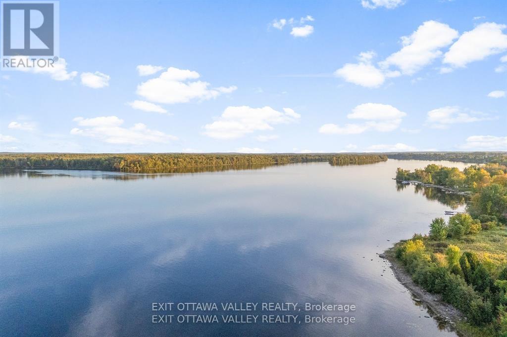 44 Lacroix Bay Road, Whitewater Region, Ontario  K0J 2L0 - Photo 38 - X12642120
