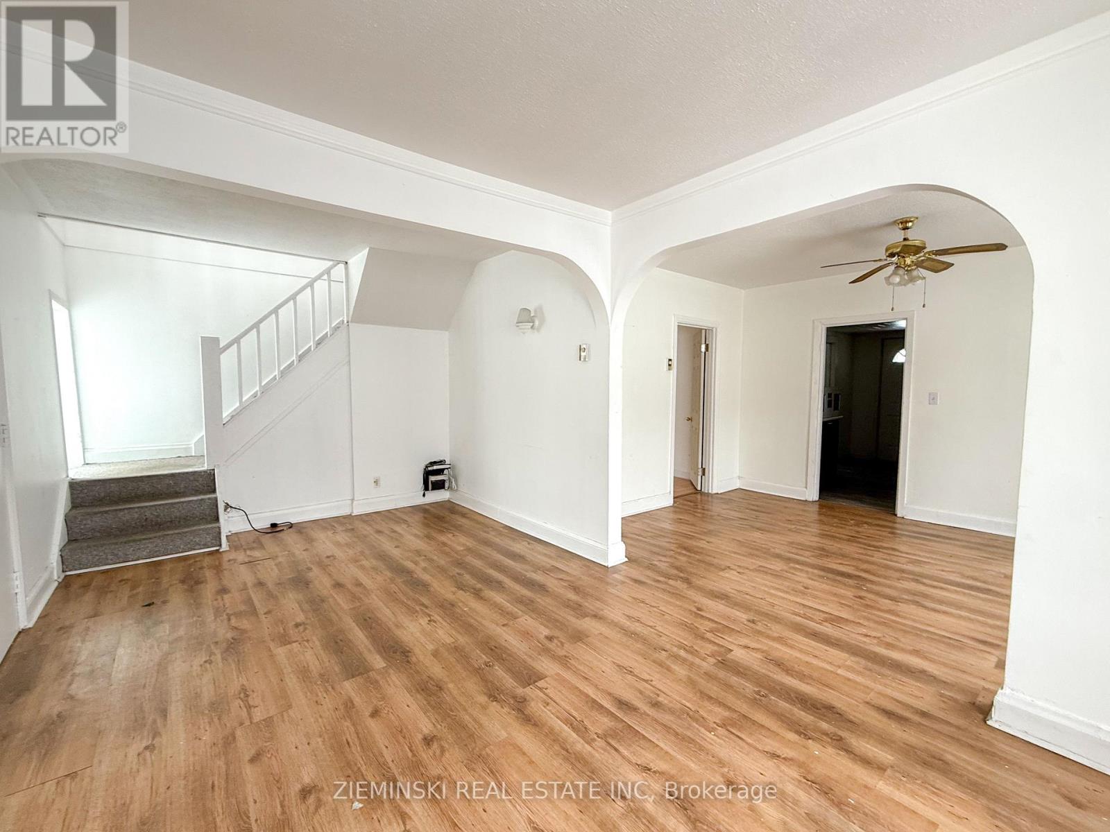 106 Commercial Avenue, Timmins, Ontario  P4N 2X1 - Photo 2 - T12642136