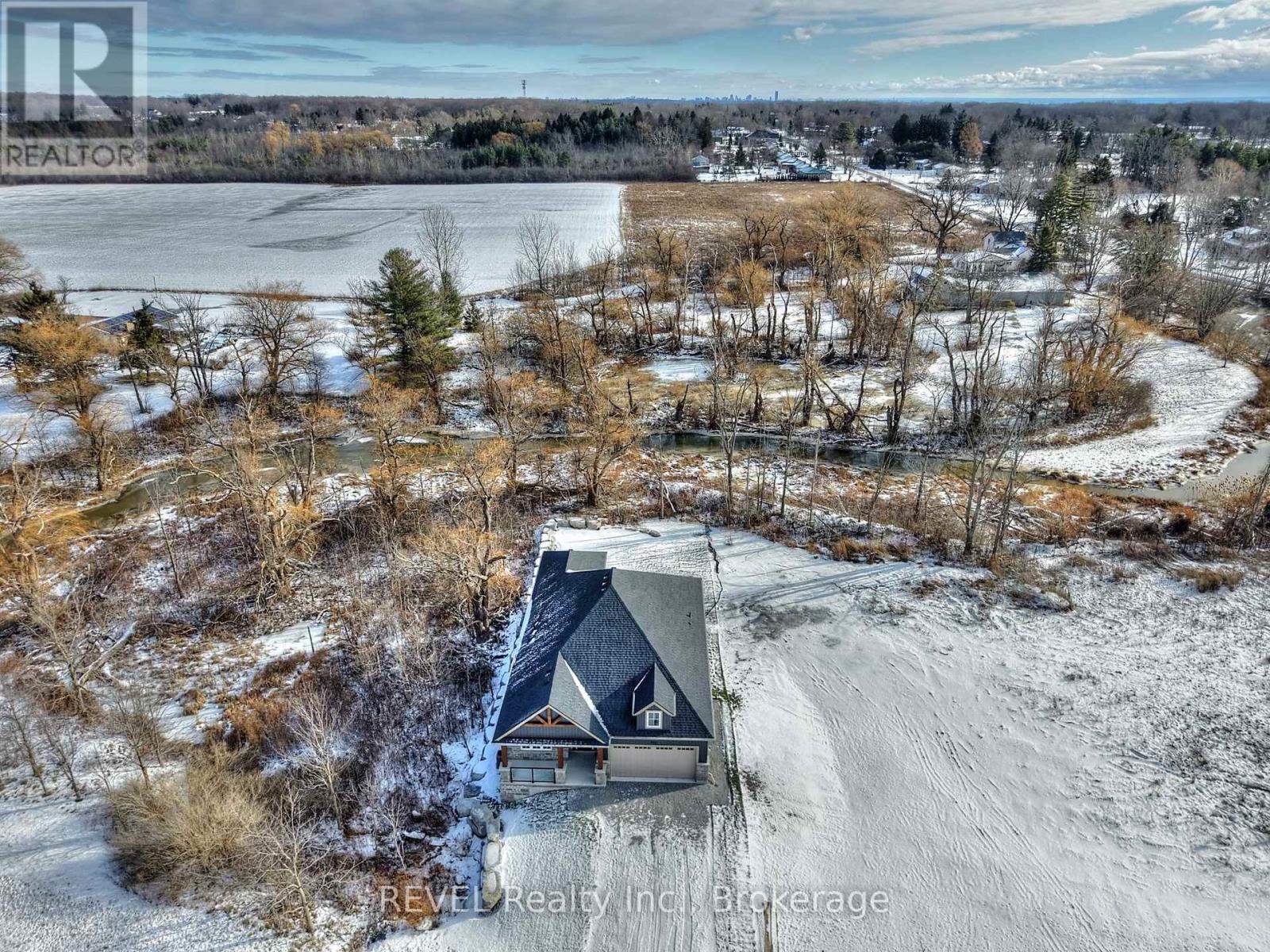 752 Gorham Road, Fort Erie, Ontario  L0S 1N0 - Photo 36 - X12642146