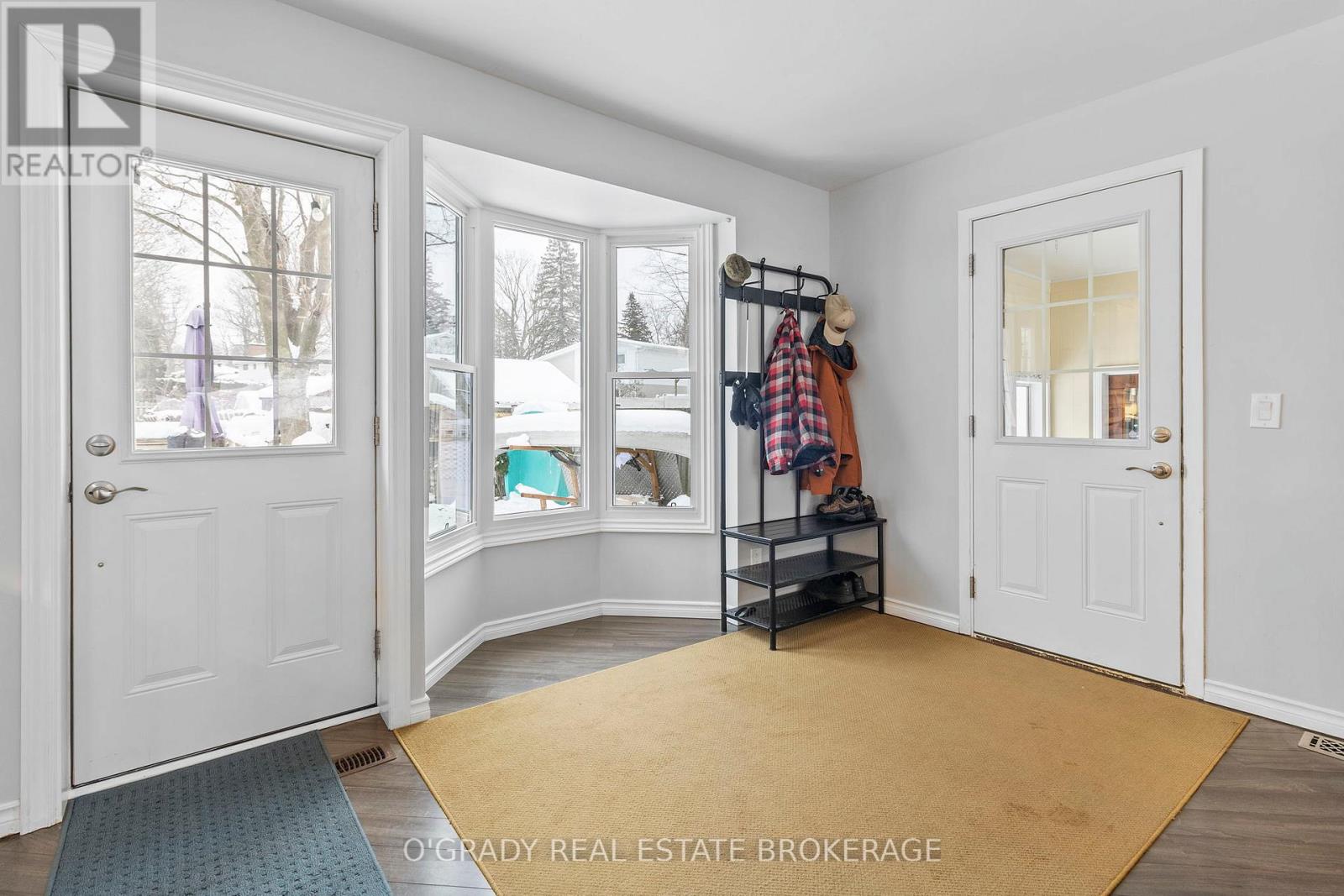 3 Davison Avenue, Brockville, Ontario  K6V 3C3 - Photo 13 - X12642150