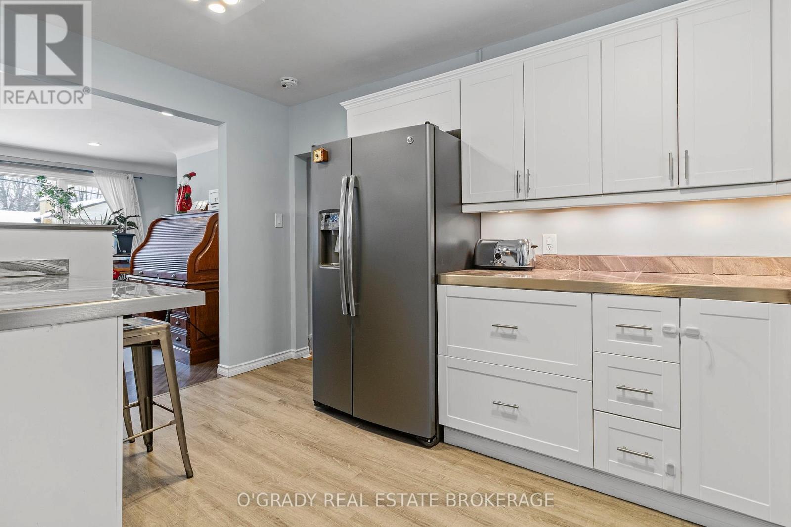 3 Davison Avenue, Brockville, Ontario  K6V 3C3 - Photo 24 - X12642150