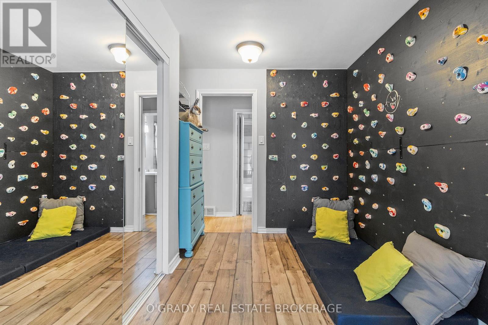 3 Davison Avenue, Brockville, Ontario  K6V 3C3 - Photo 32 - X12642150