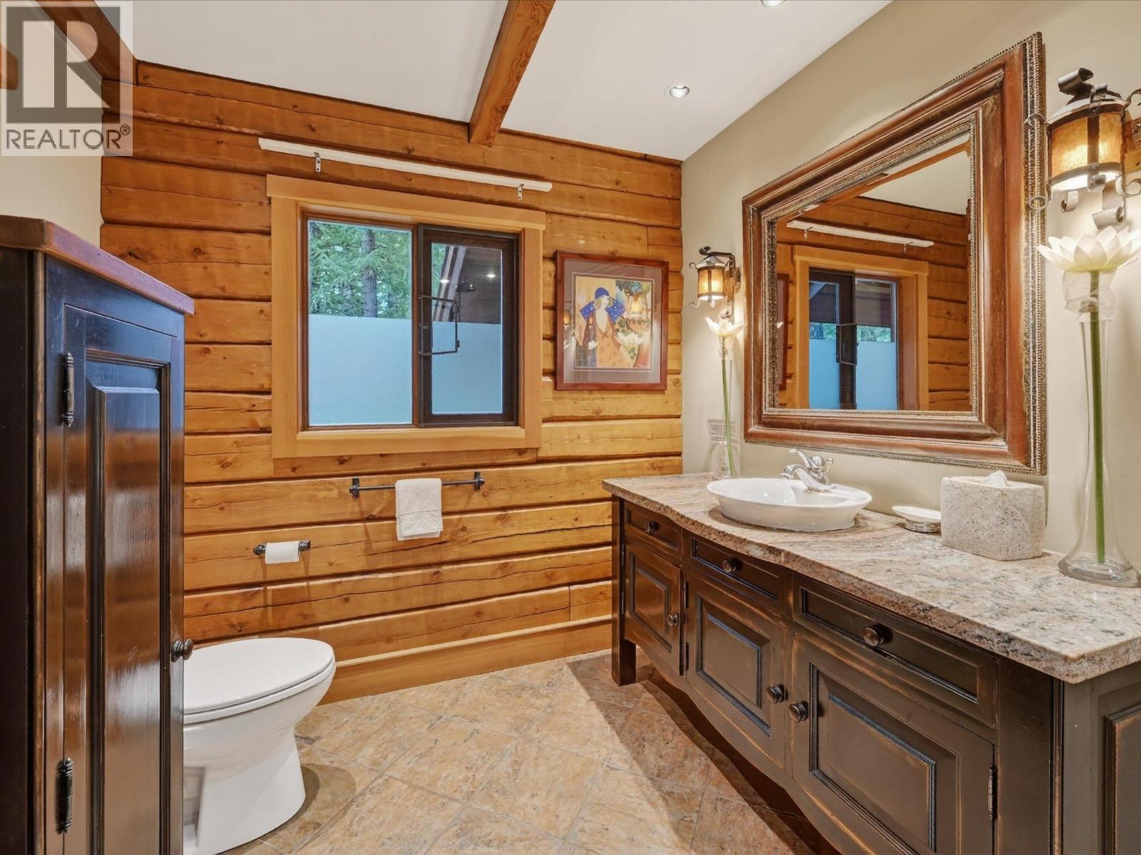 74 Black Tusk Drive, Whistler, British Columbia  V8E 0A1 - Photo 10 - R3074171