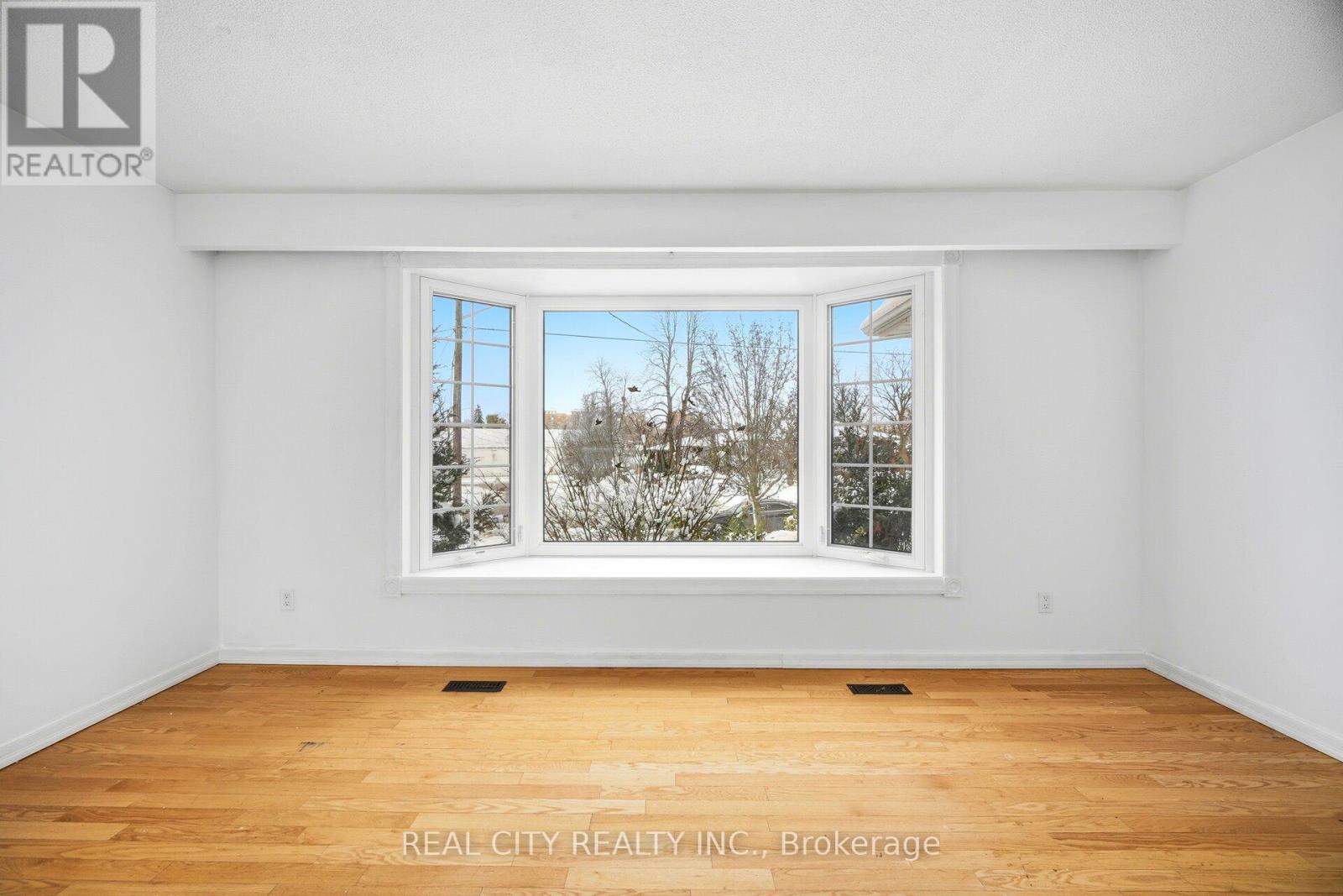 156 Gladstone Avenue, Oshawa, Ontario  L1J 4E7 - Photo 10 - E12642122