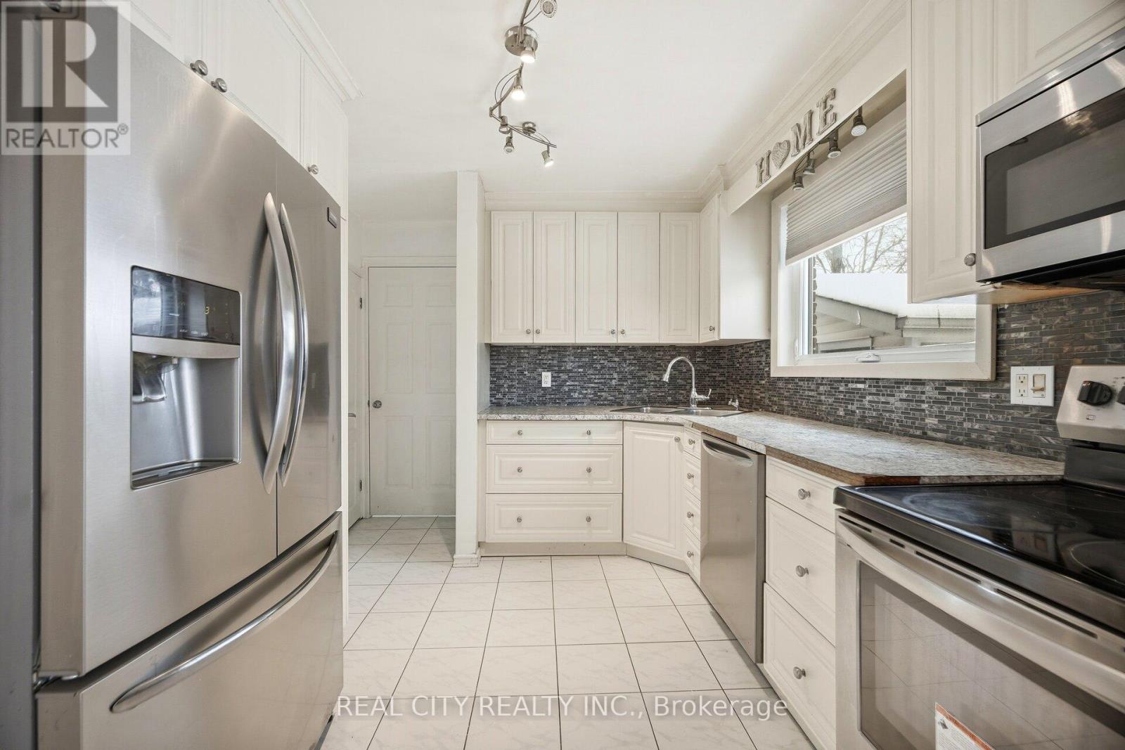 156 Gladstone Avenue, Oshawa, Ontario  L1J 4E7 - Photo 15 - E12642122