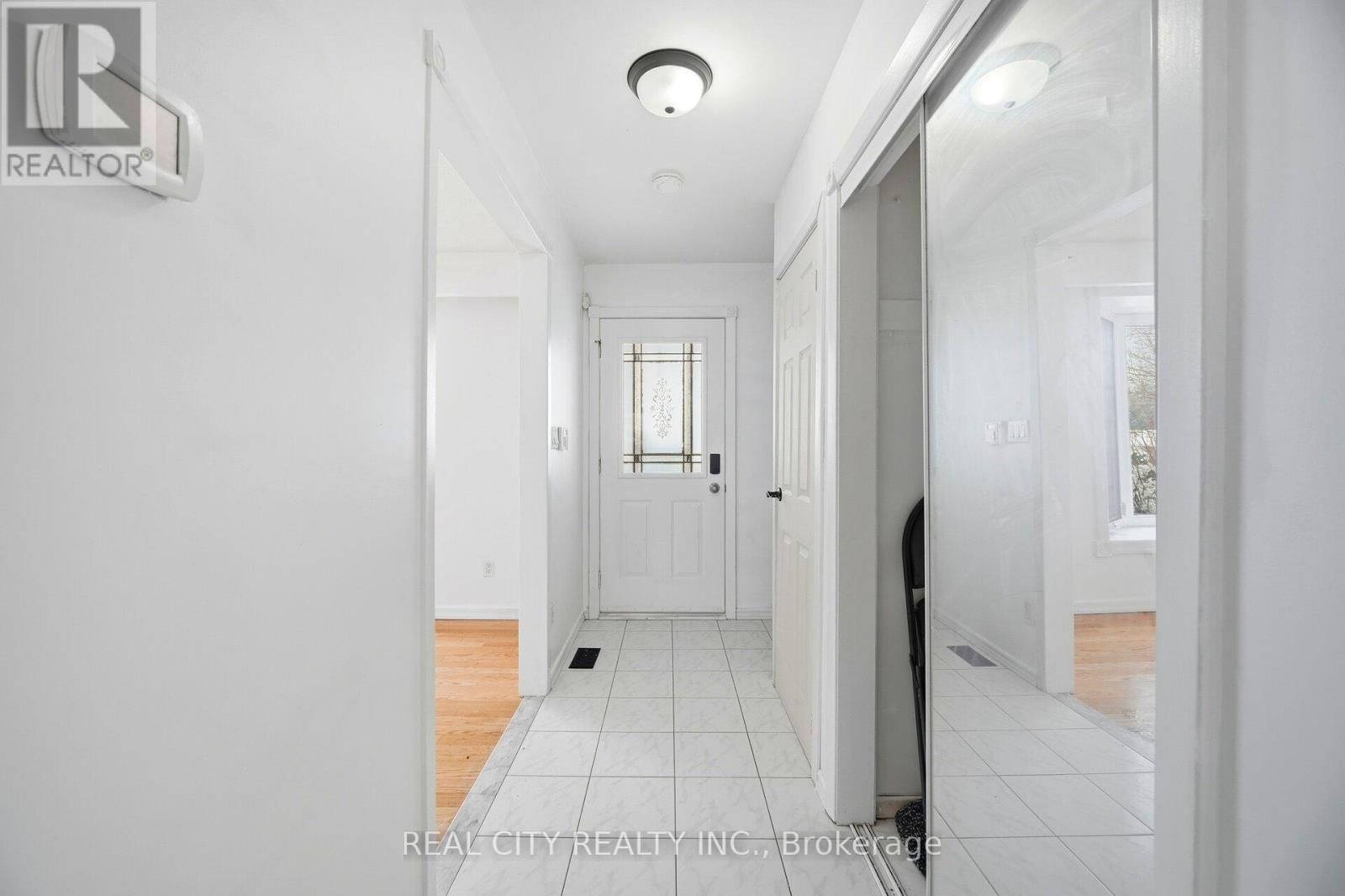 156 Gladstone Avenue, Oshawa, Ontario  L1J 4E7 - Photo 7 - E12642122