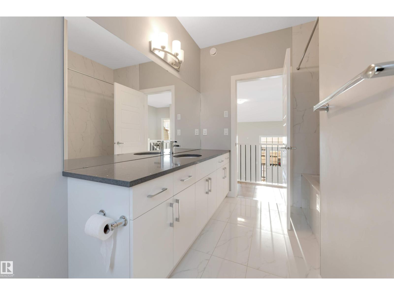 20508 20 Av Nw Nw, Edmonton, Alberta  T6M 1M7 - Photo 34 - E4468335