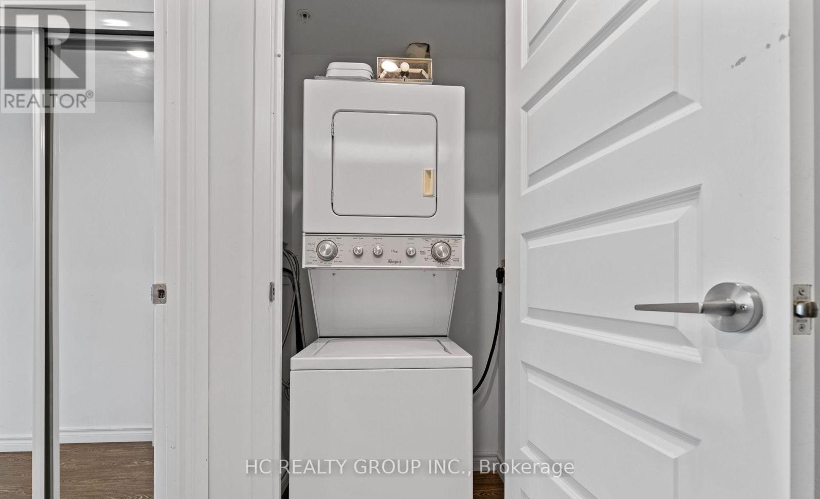 1602 - 158 King Street N, Kitchener, Ontario  N2J 0E5 - Photo 13 - X12642160