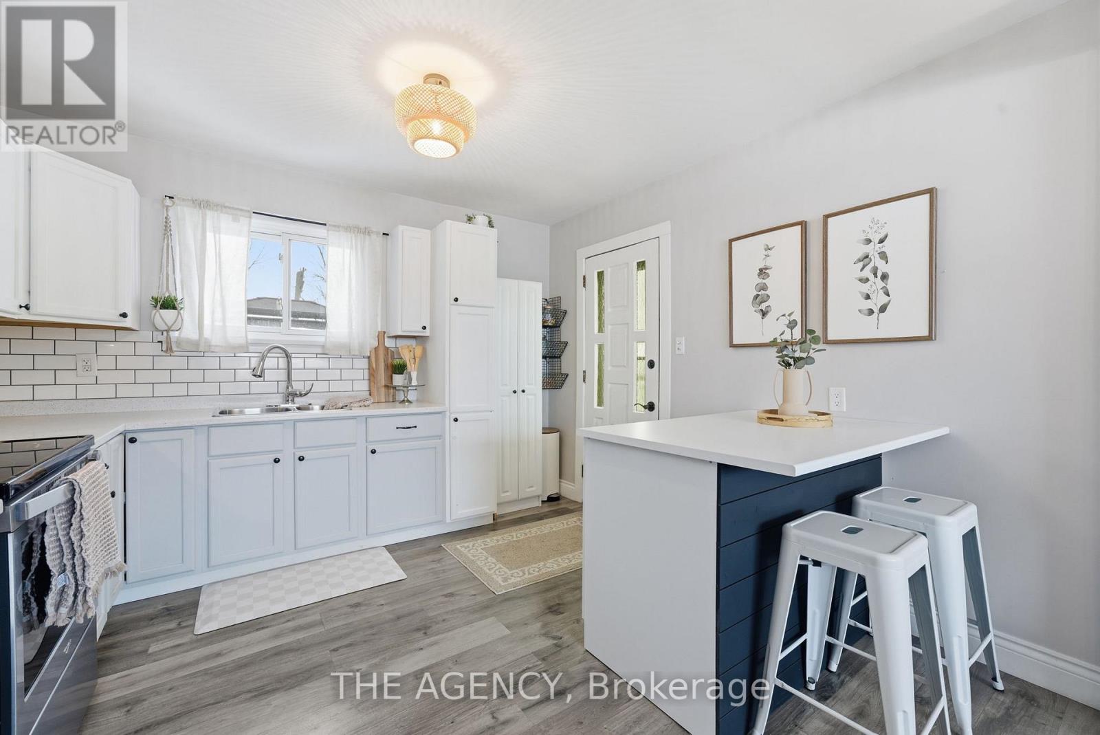 30 Elmer Street, Belleville, Ontario  K8P 1Z7 - Photo 11 - X12642164