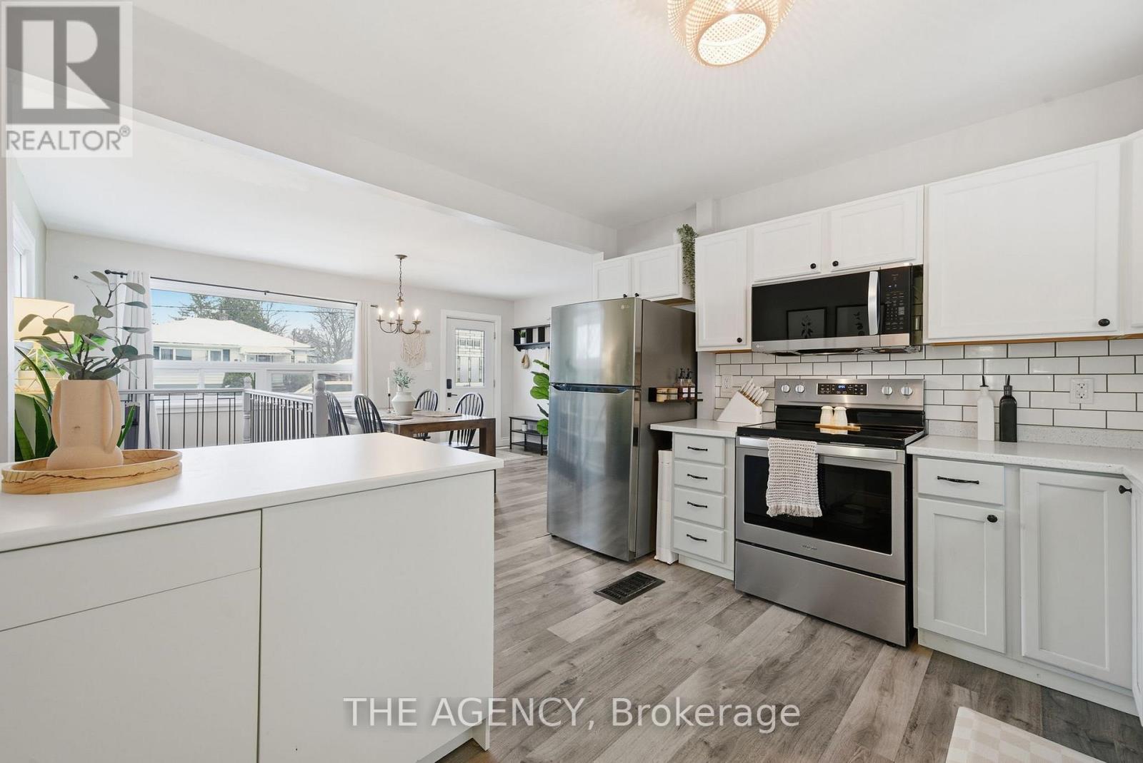 30 Elmer Street, Belleville, Ontario  K8P 1Z7 - Photo 14 - X12642164