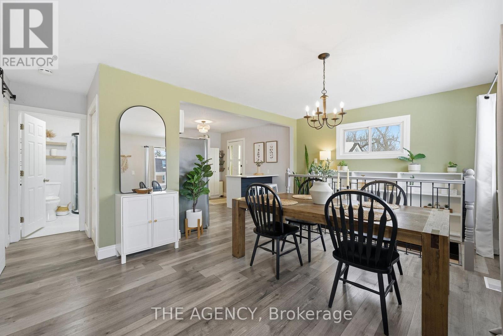 30 Elmer Street, Belleville, Ontario  K8P 1Z7 - Photo 6 - X12642164