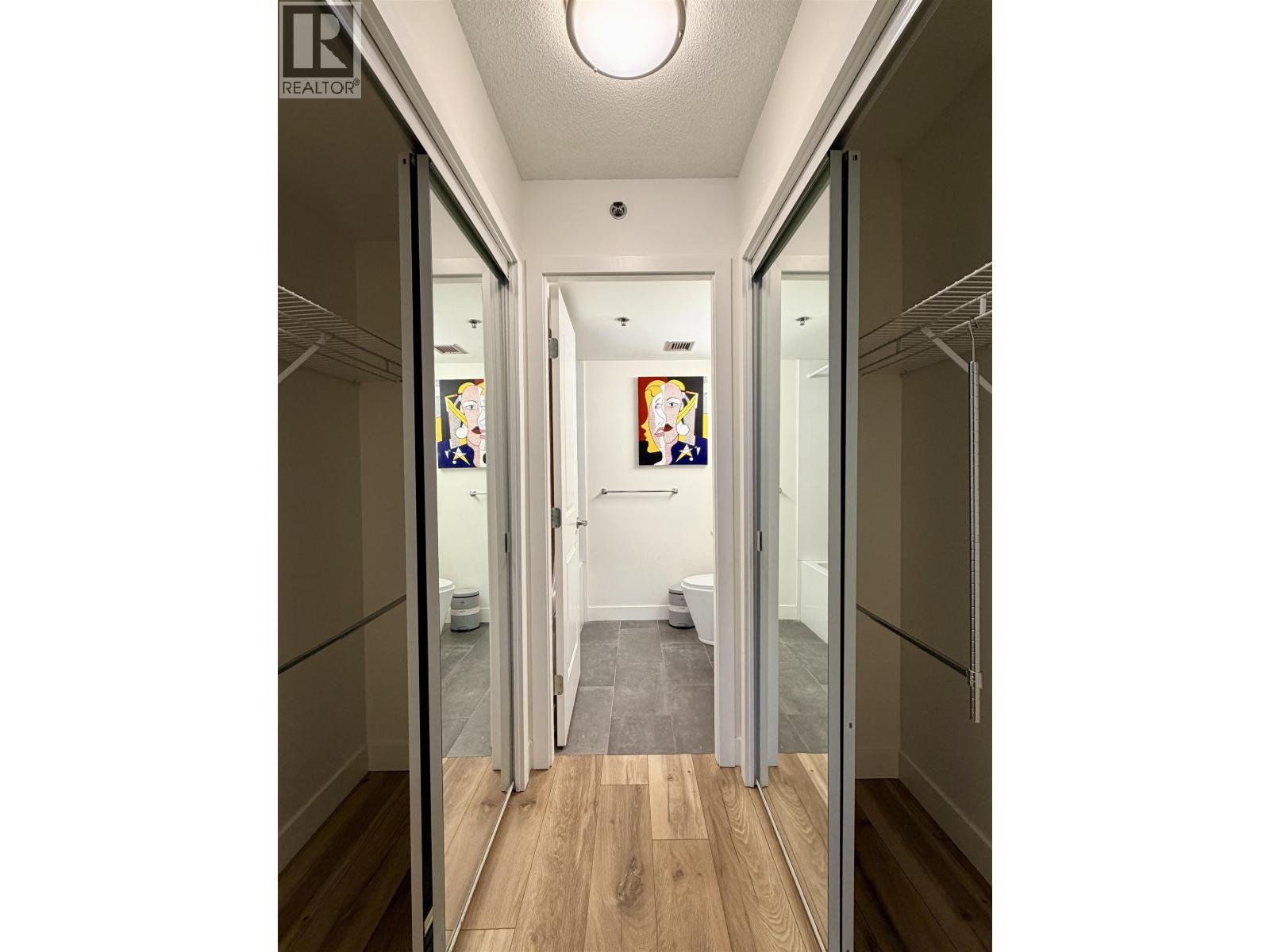 238 Alvin Narod Mews, Vancouver, British Columbia  V6B 5Z3 - Photo 15 - R3068569