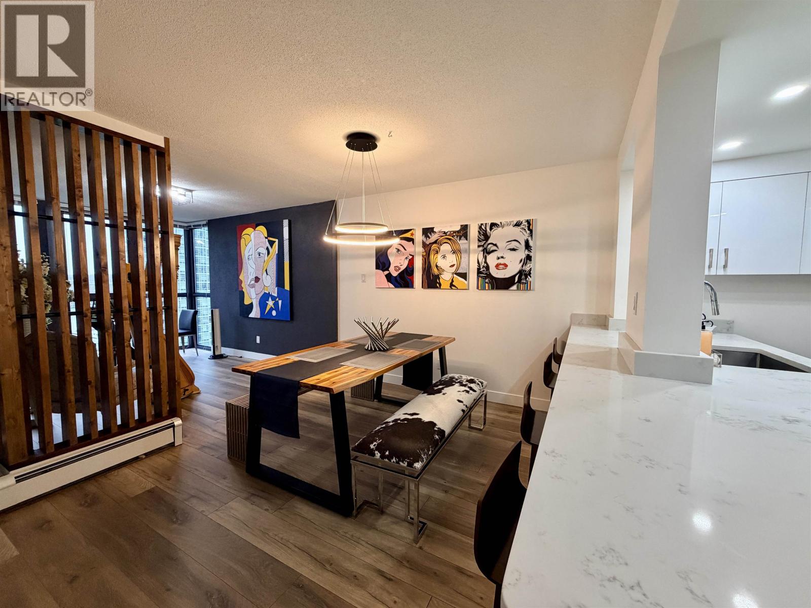 238 Alvin Narod Mews, Vancouver, British Columbia  V6B 5Z3 - Photo 4 - R3068569