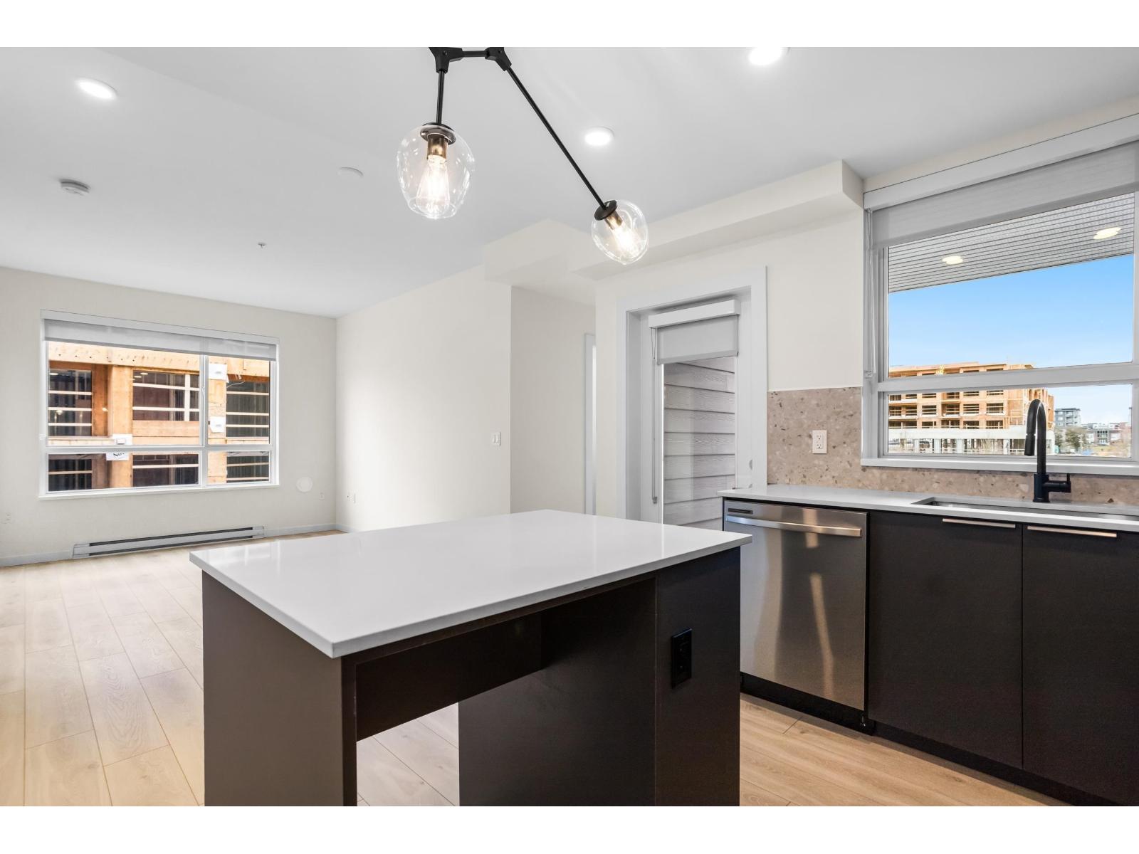 301 7920 206 Street, Langley, British Columbia  V3A 8S5 - Photo 6 - R3072300