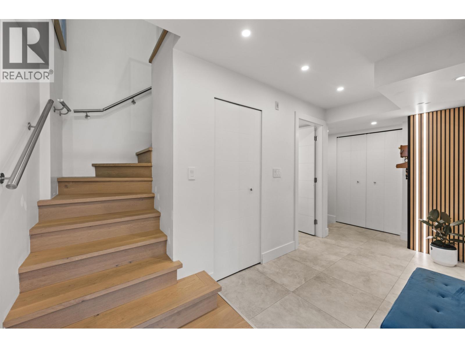 1207 1515 Eastern Avenue, North Vancouver, British Columbia  V7L 4R2 - Photo 8 - R3074509