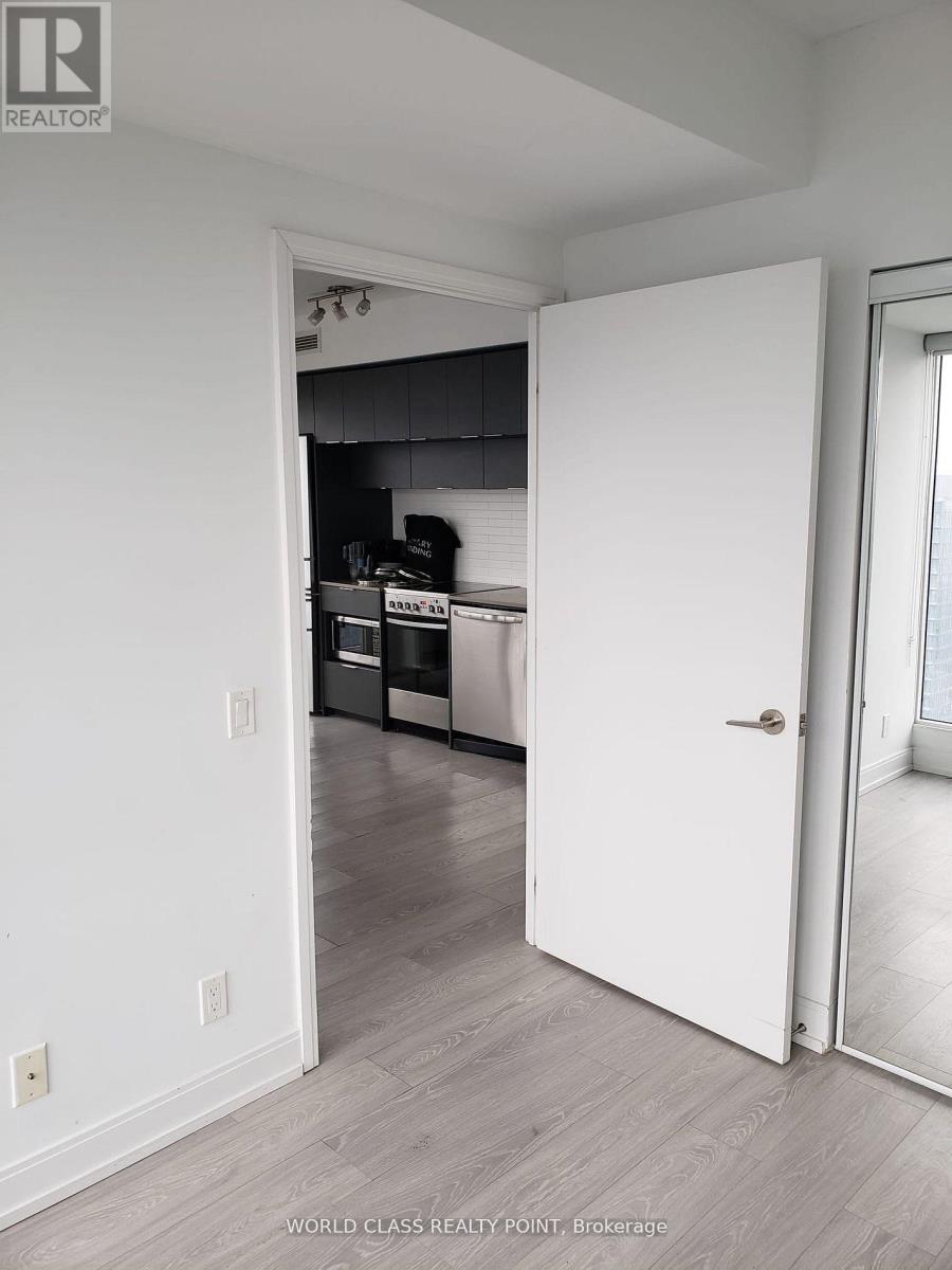 3710 - 181 Dundas Street E, Toronto, Ontario  M5A 0N5 - Photo 11 - C12642178