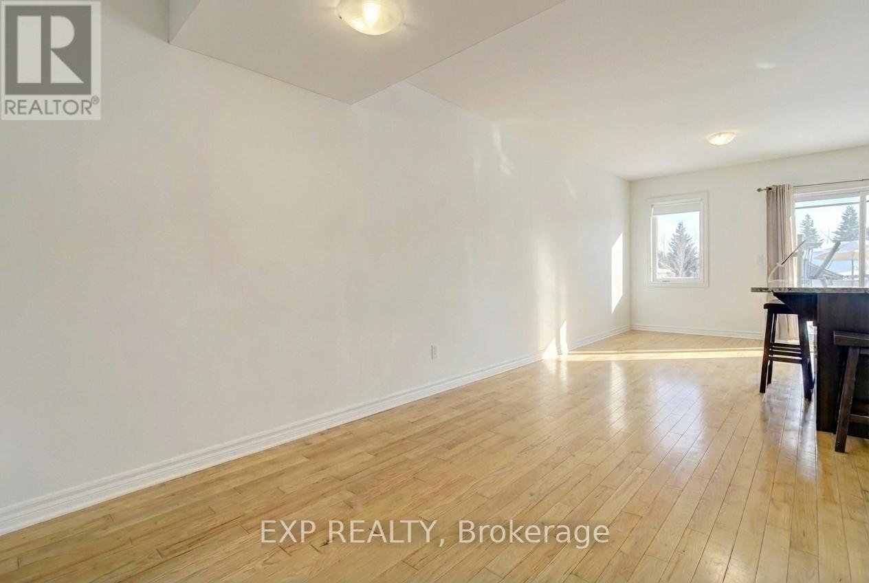 4 - 1220 Mcwatters Road, Ottawa, Ontario  K2C 3Y1 - Photo 11 - X12642154
