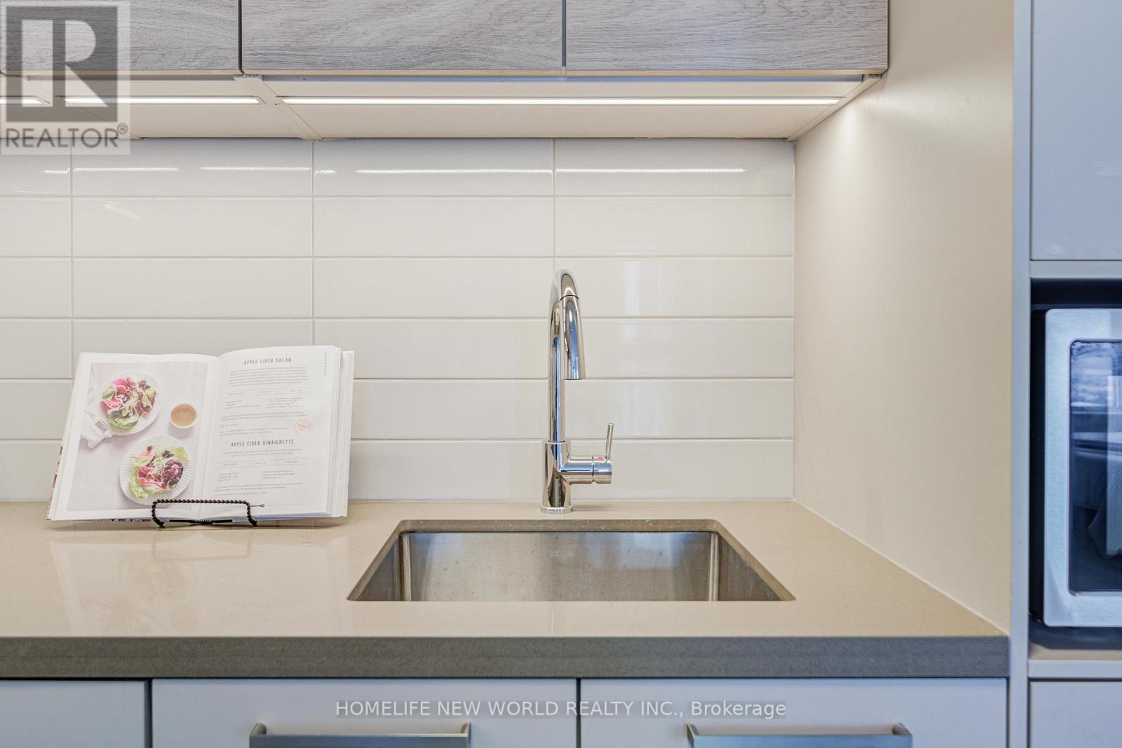 3203 - 12 Gandhi Lane, Markham, Ontario  L3T 0G8 - Photo 15 - N12642174