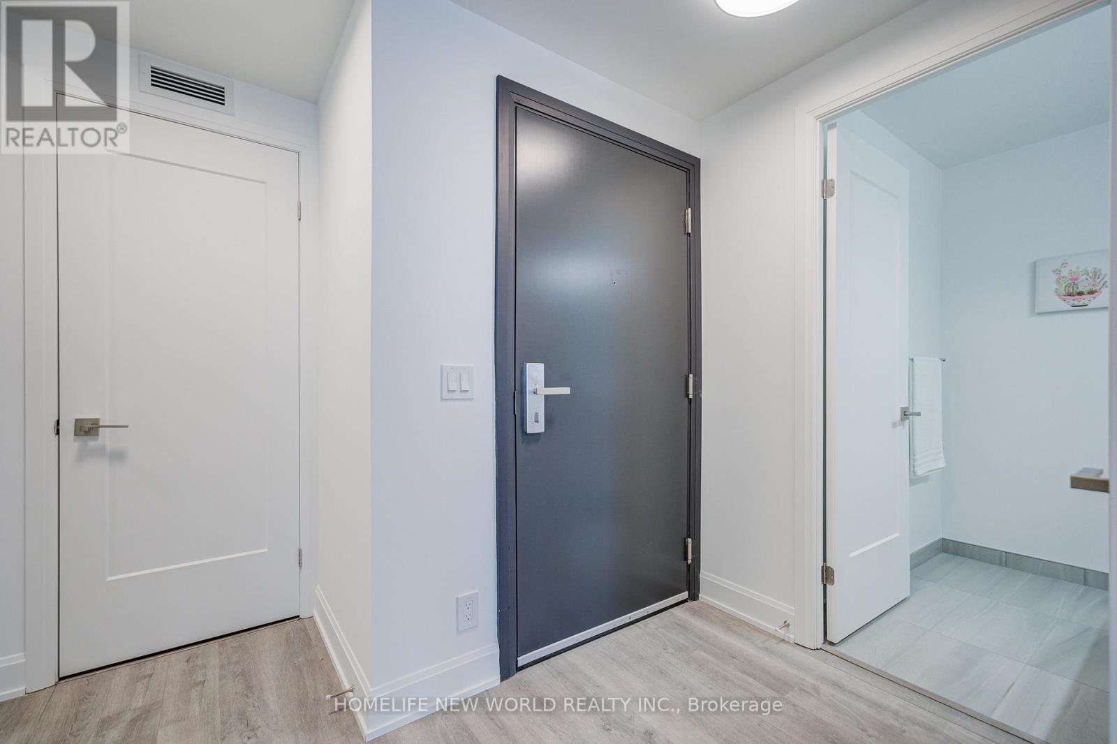 3203 - 12 Gandhi Lane, Markham, Ontario  L3T 0G8 - Photo 7 - N12642174